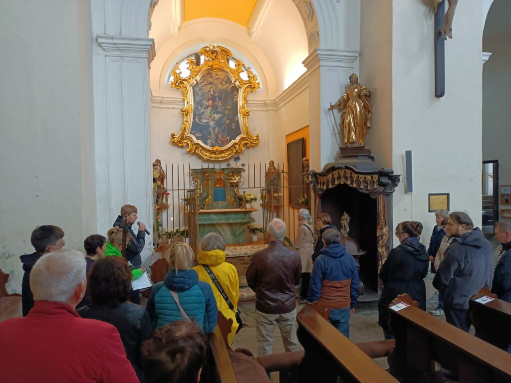 Křížová cesta "děšťová"